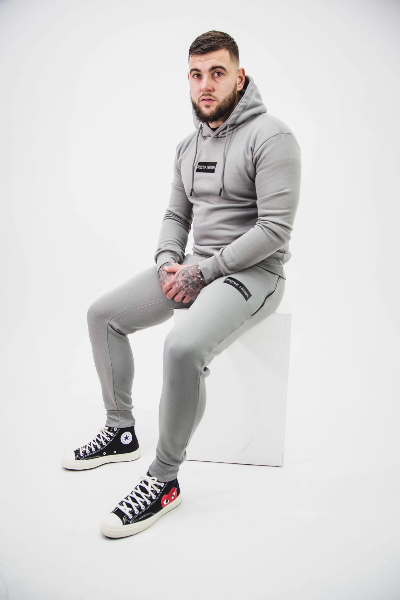 Boxed Untitled Clothing Tracksuits Grey  ( unisex ) image 2